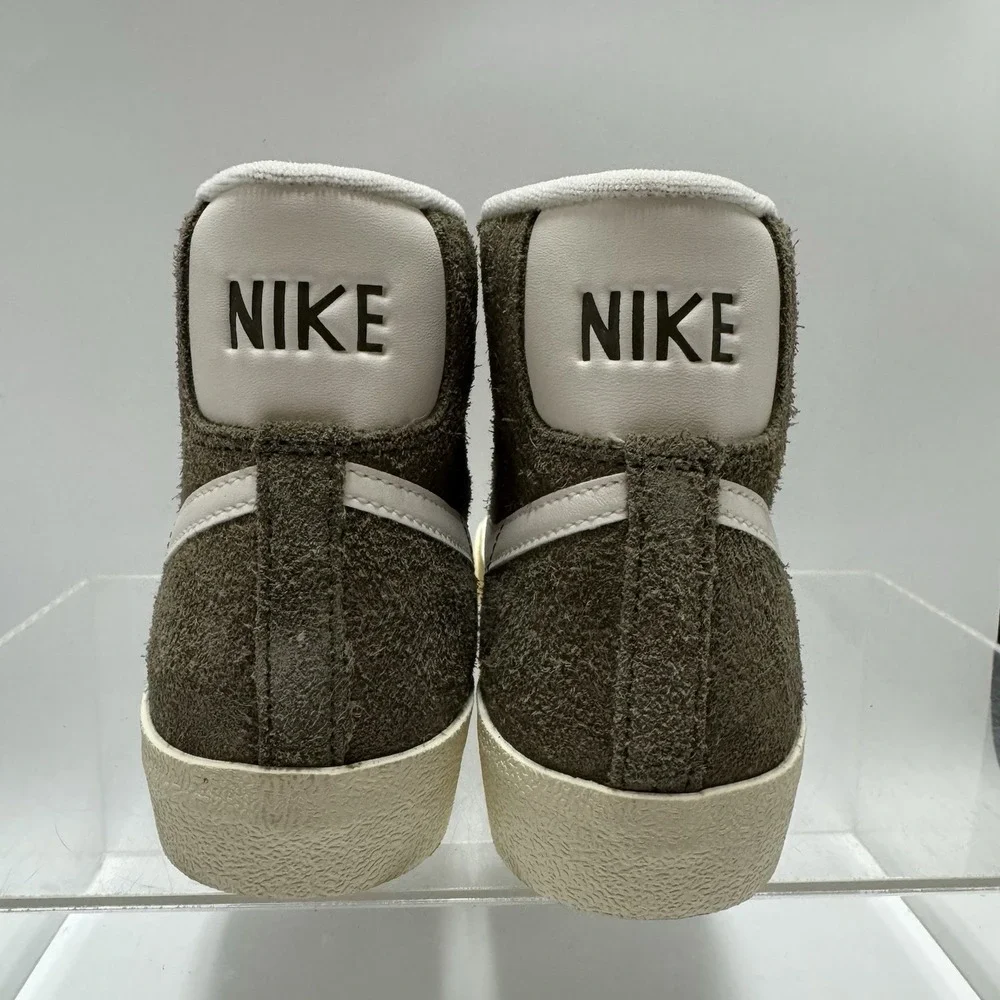 Brand New Nike Blazer '77 Vintage Mid Olive Fuzzy Suede DV7006-201 Women Size 7